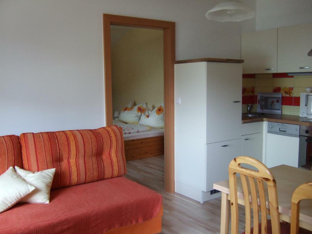 Ferienhaus Annenheim Ngoại thất bức ảnh